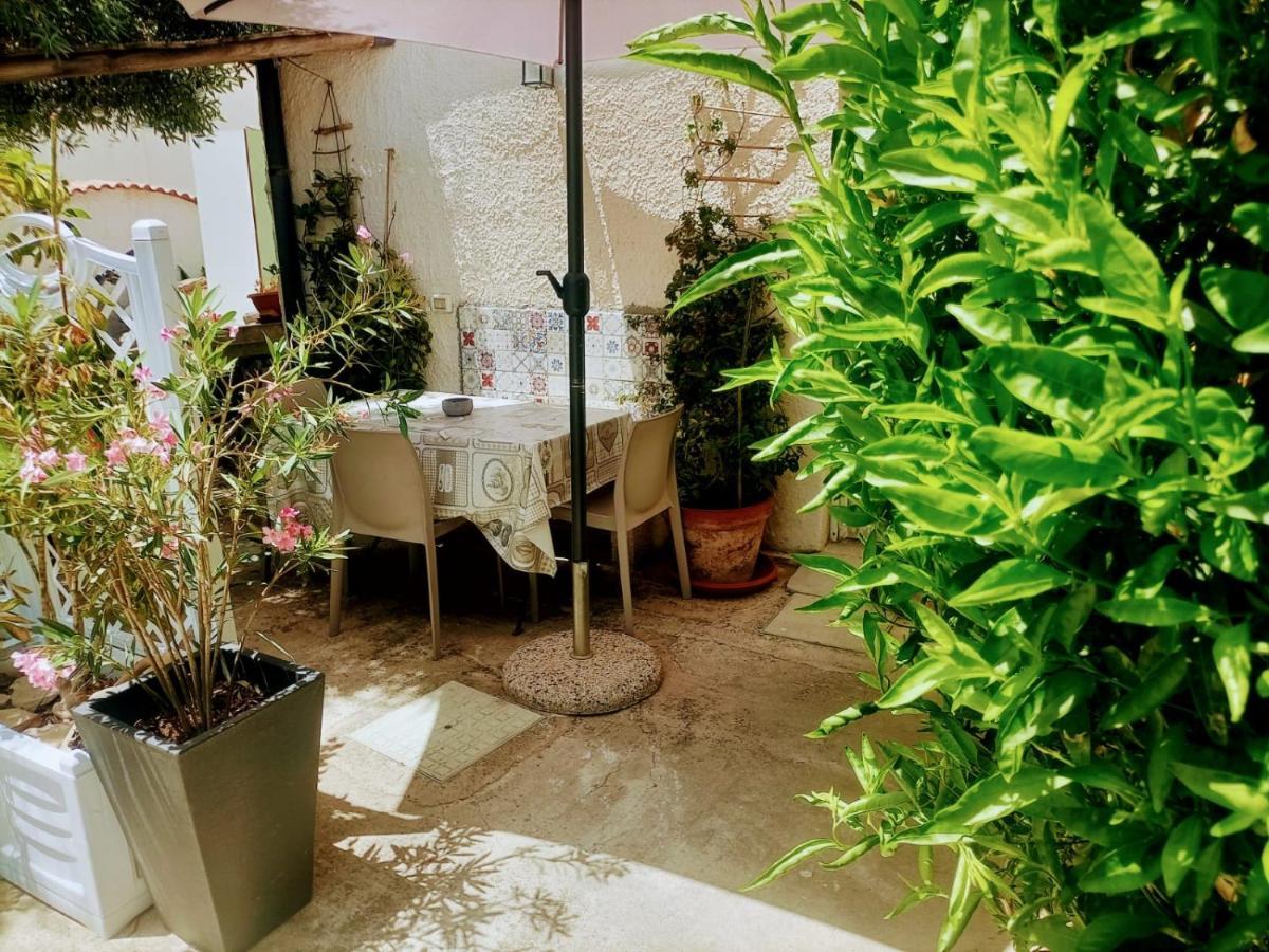 Casa Degli Oleandri Hotel Alcamo Exterior photo